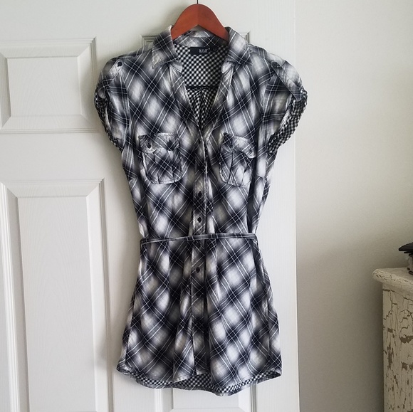 a.n.a Tops - a.n.a. S Tunic Top Black + White Plaid Excellent!